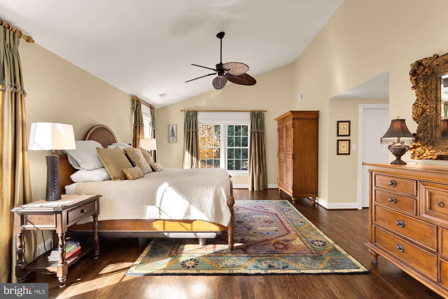 1257 NEW BEDFORD LN, RESTON, Virginia 20194, 6 Bedrooms Bedrooms, 17 Rooms Rooms,5 BathroomsBathrooms,Residential,For sale,1257 NEW BEDFORD LN,VAFX2278956 MLS # VAFX2278956 1257 NEW BEDFORD LN, RESTON, Virginia 20194, 6 Bedrooms Bedrooms, 17 Rooms Rooms,5 BathroomsBathrooms,Residential,For sale,1257 NEW BEDFORD LN,VAFX2278956 MLS # VAFX2278956