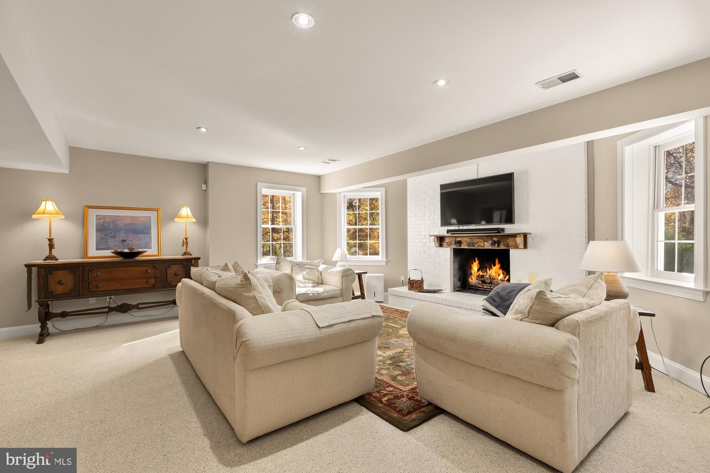 1257 NEW BEDFORD LN, RESTON, Virginia 20194, 6 Bedrooms Bedrooms, 17 Rooms Rooms,5 BathroomsBathrooms,Residential,For sale,1257 NEW BEDFORD LN,VAFX2278956 MLS # VAFX2278956 1257 NEW BEDFORD LN, RESTON, Virginia 20194, 6 Bedrooms Bedrooms, 17 Rooms Rooms,5 BathroomsBathrooms,Residential,For sale,1257 NEW BEDFORD LN,VAFX2278956 MLS # VAFX2278956