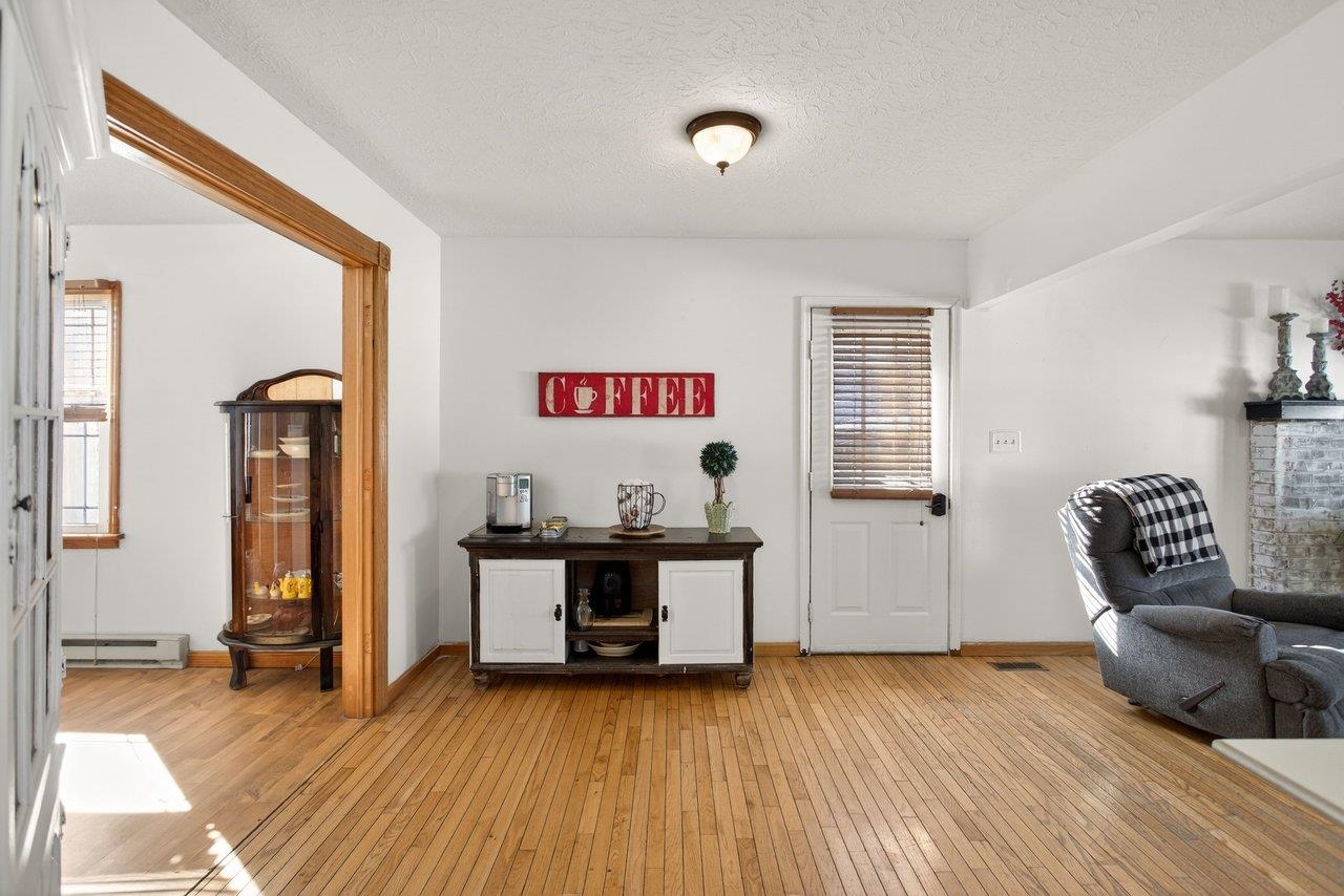 1960 MCCALL DR, DAYTON, Virginia 22821, 3 Bedrooms Bedrooms, ,2 BathroomsBathrooms,Residential,1960 MCCALL DR,672894 MLS # 672894 1960 MCCALL DR, DAYTON, Virginia 22821, 3 Bedrooms Bedrooms, ,2 BathroomsBathrooms,Residential,1960 MCCALL DR,672894 MLS # 672894