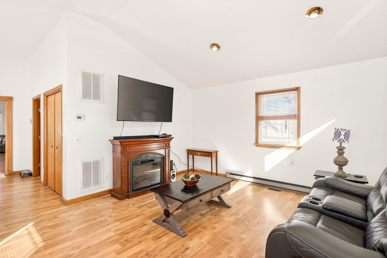 1960 MCCALL DR, DAYTON, Virginia 22821, 3 Bedrooms Bedrooms, ,2 BathroomsBathrooms,Residential,1960 MCCALL DR,672894 MLS # 672894 1960 MCCALL DR, DAYTON, Virginia 22821, 3 Bedrooms Bedrooms, ,2 BathroomsBathrooms,Residential,1960 MCCALL DR,672894 MLS # 672894