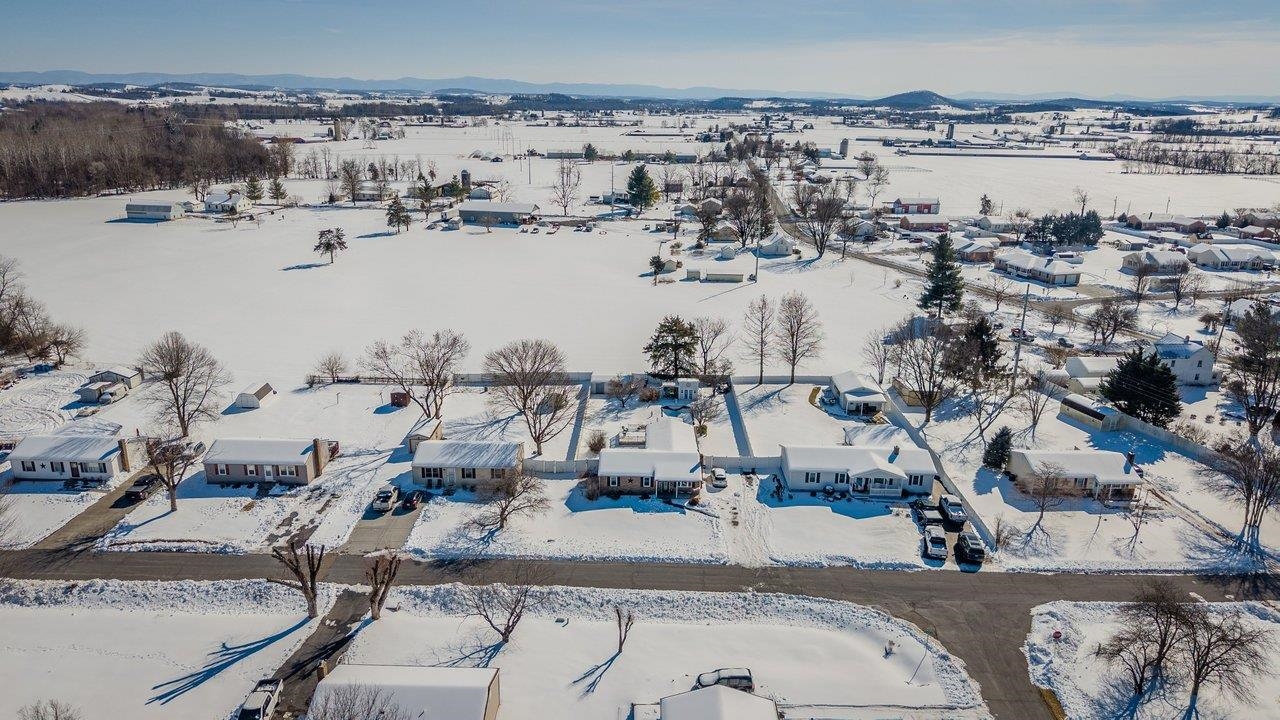 1960 MCCALL DR, DAYTON, Virginia 22821, 3 Bedrooms Bedrooms, ,2 BathroomsBathrooms,Residential,1960 MCCALL DR,672894 MLS # 672894 1960 MCCALL DR, DAYTON, Virginia 22821, 3 Bedrooms Bedrooms, ,2 BathroomsBathrooms,Residential,1960 MCCALL DR,672894 MLS # 672894