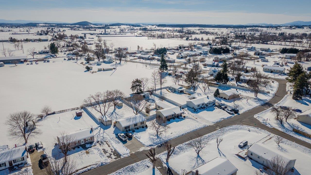 1960 MCCALL DR, DAYTON, Virginia 22821, 3 Bedrooms Bedrooms, ,2 BathroomsBathrooms,Residential,1960 MCCALL DR,672894 MLS # 672894 1960 MCCALL DR, DAYTON, Virginia 22821, 3 Bedrooms Bedrooms, ,2 BathroomsBathrooms,Residential,1960 MCCALL DR,672894 MLS # 672894