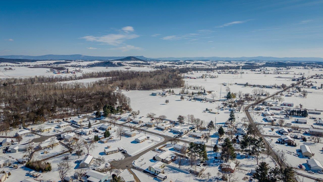 1960 MCCALL DR, DAYTON, Virginia 22821, 3 Bedrooms Bedrooms, ,2 BathroomsBathrooms,Residential,1960 MCCALL DR,672894 MLS # 672894 1960 MCCALL DR, DAYTON, Virginia 22821, 3 Bedrooms Bedrooms, ,2 BathroomsBathrooms,Residential,1960 MCCALL DR,672894 MLS # 672894