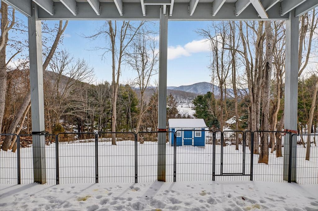 125 SPRING RIDGE LN, FAIRFIELD, Virginia 24435, 3 Bedrooms Bedrooms, ,2 BathroomsBathrooms,Residential,125 SPRING RIDGE LN,672898 MLS # 672898