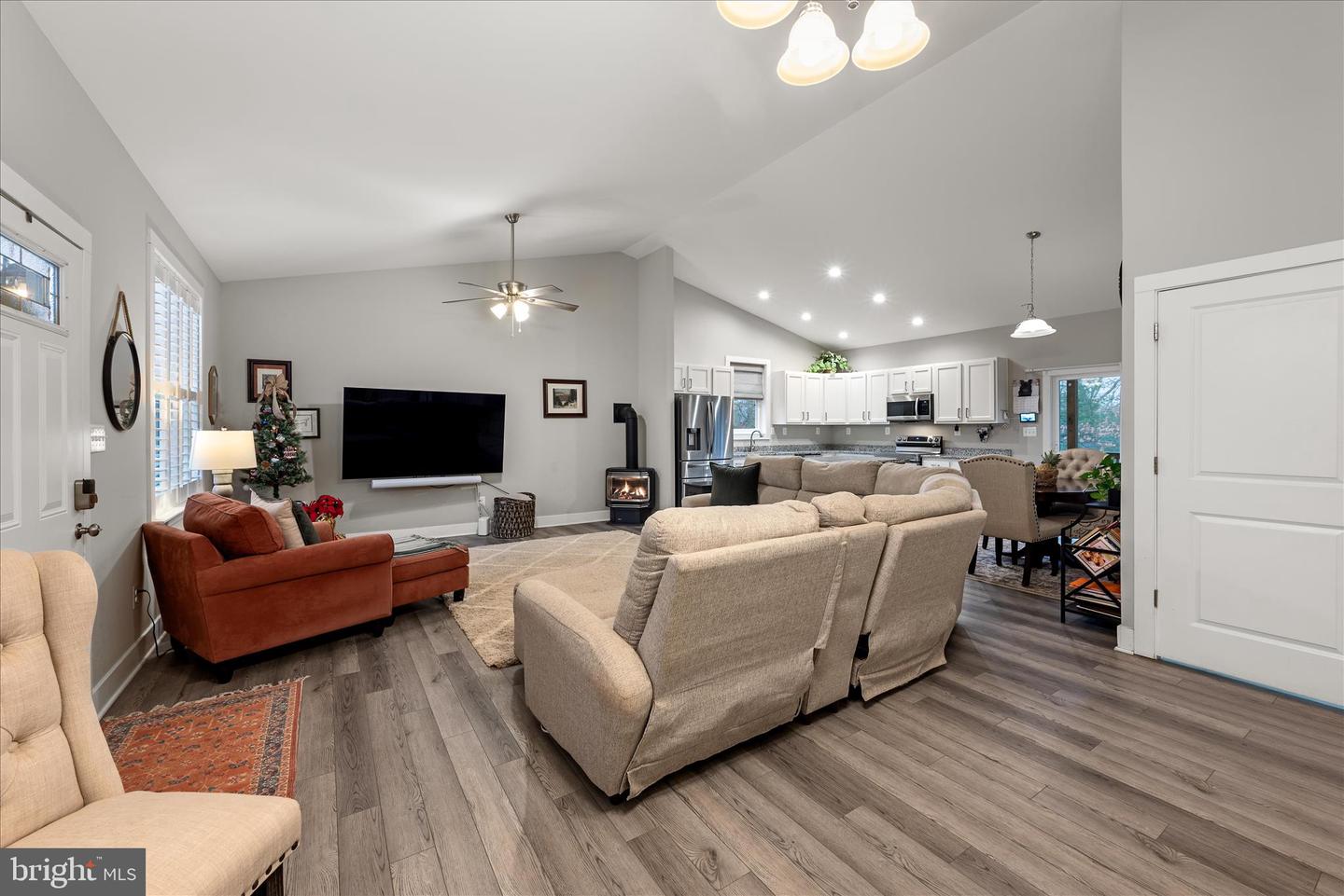 103 QUAIL CT, CROSS JUNCTION, Virginia 22625, 3 Bedrooms Bedrooms, ,2 BathroomsBathrooms,Residential,For sale,103 QUAIL CT,VAFV2038592 MLS # VAFV2038592 103 QUAIL CT, CROSS JUNCTION, Virginia 22625, 3 Bedrooms Bedrooms, ,2 BathroomsBathrooms,Residential,For sale,103 QUAIL CT,VAFV2038592 MLS # VAFV2038592