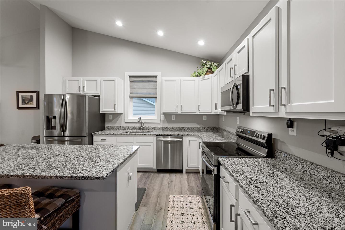 103 QUAIL CT, CROSS JUNCTION, Virginia 22625, 3 Bedrooms Bedrooms, ,2 BathroomsBathrooms,Residential,For sale,103 QUAIL CT,VAFV2038592 MLS # VAFV2038592 103 QUAIL CT, CROSS JUNCTION, Virginia 22625, 3 Bedrooms Bedrooms, ,2 BathroomsBathrooms,Residential,For sale,103 QUAIL CT,VAFV2038592 MLS # VAFV2038592