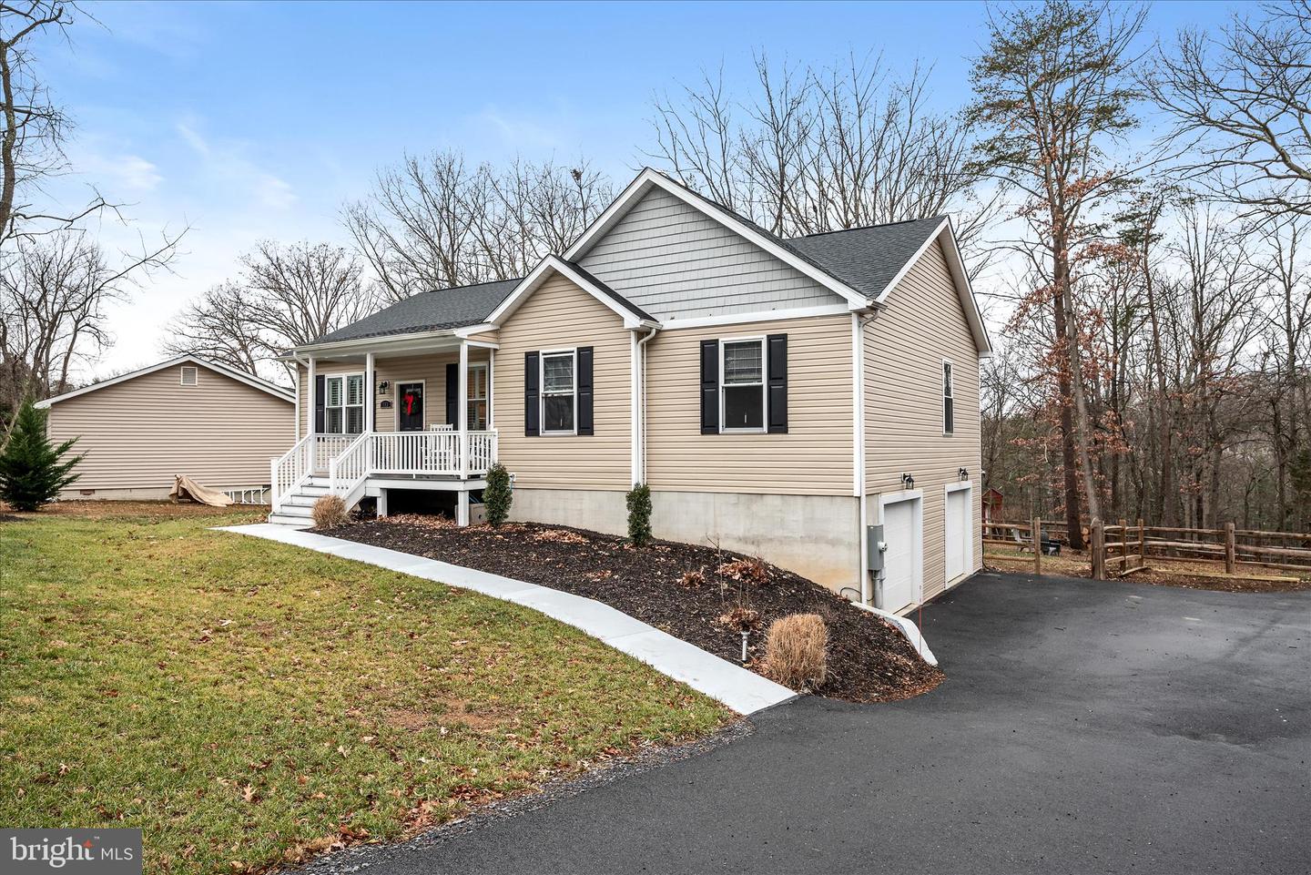 103 QUAIL CT, CROSS JUNCTION, Virginia 22625, 3 Bedrooms Bedrooms, ,2 BathroomsBathrooms,Residential,For sale,103 QUAIL CT,VAFV2038592 MLS # VAFV2038592 103 QUAIL CT, CROSS JUNCTION, Virginia 22625, 3 Bedrooms Bedrooms, ,2 BathroomsBathrooms,Residential,For sale,103 QUAIL CT,VAFV2038592 MLS # VAFV2038592