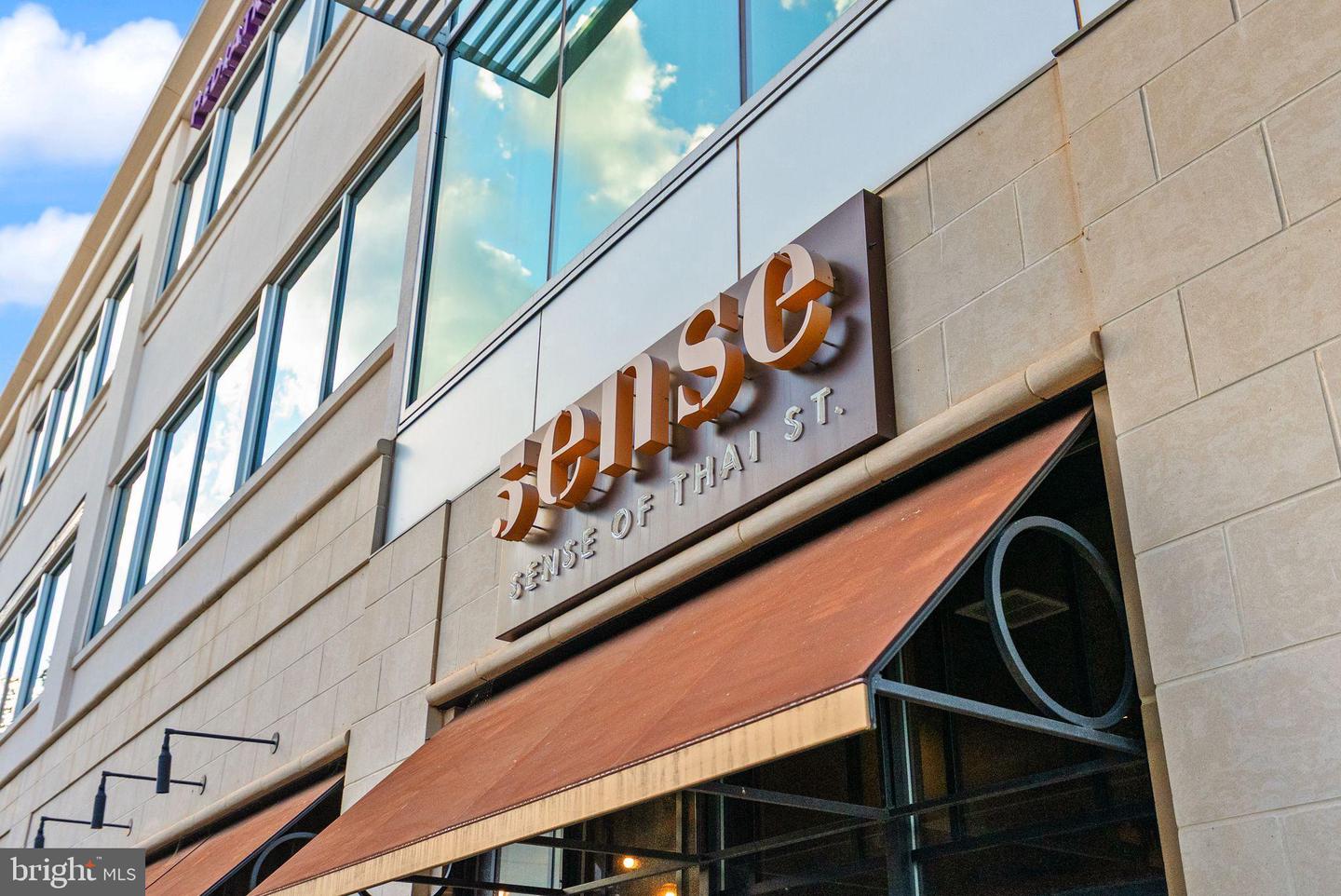 20304 NORTHPARK DR, ASHBURN, Virginia 20147, 5 Bedrooms Bedrooms, 16 Rooms Rooms,4 BathroomsBathrooms,Residential,For sale,20304 NORTHPARK DR,VALO2113100 MLS # VALO2113100