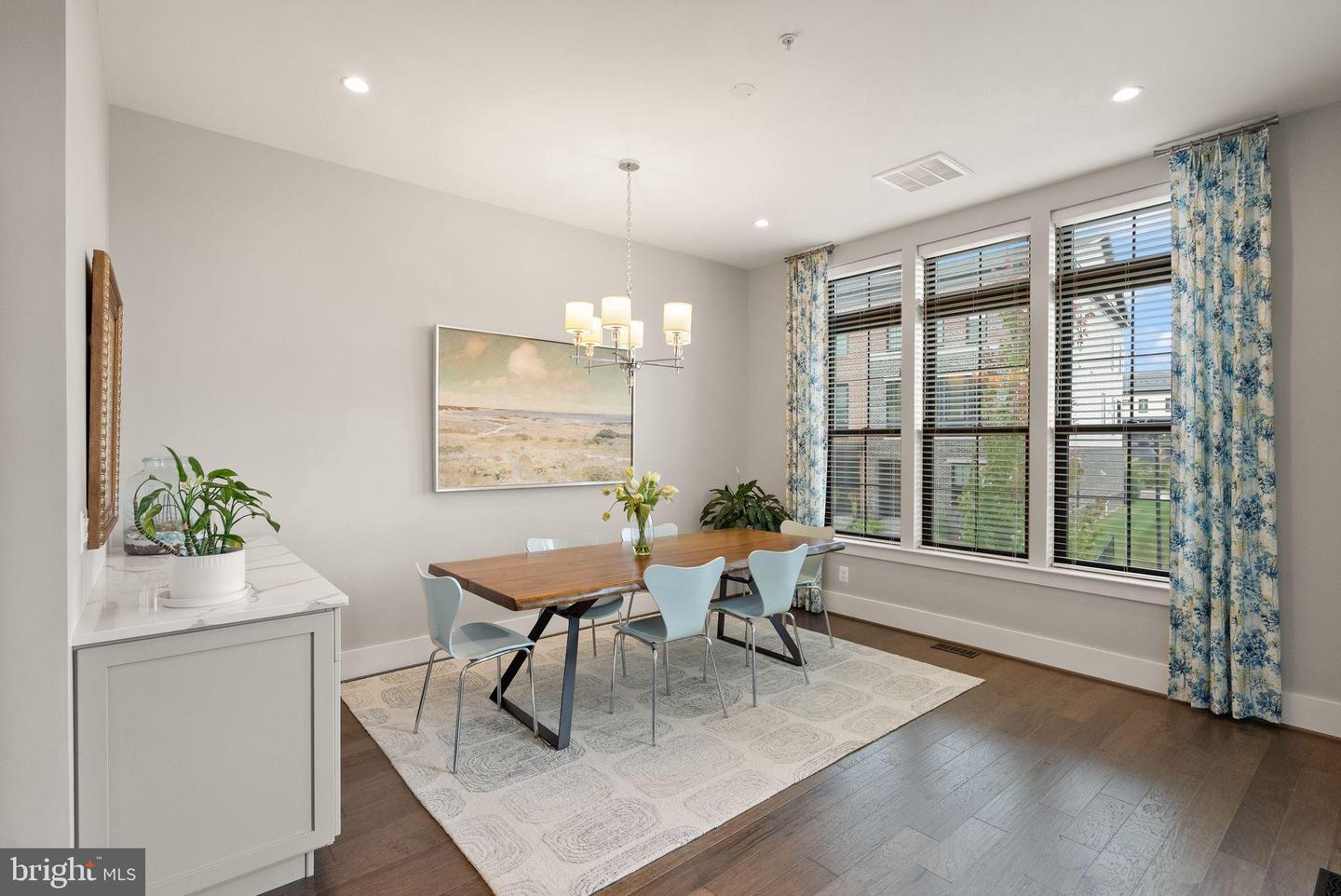 20304 NORTHPARK DR, ASHBURN, Virginia 20147, 5 Bedrooms Bedrooms, 16 Rooms Rooms,4 BathroomsBathrooms,Residential,For sale,20304 NORTHPARK DR,VALO2113100 MLS # VALO2113100