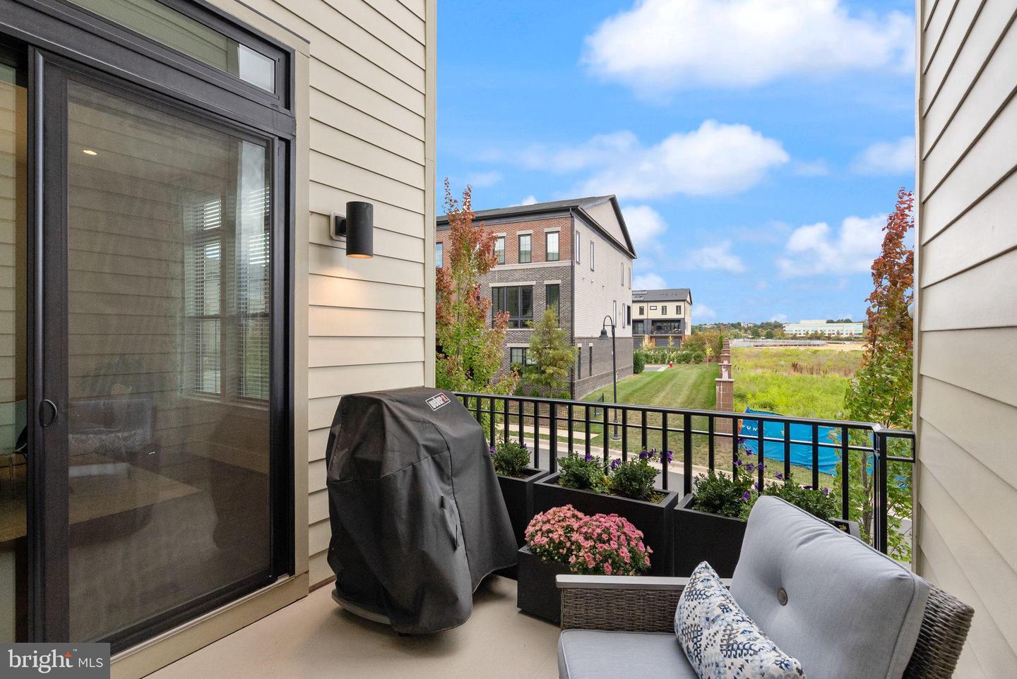 20304 NORTHPARK DR, ASHBURN, Virginia 20147, 5 Bedrooms Bedrooms, 16 Rooms Rooms,4 BathroomsBathrooms,Residential,For sale,20304 NORTHPARK DR,VALO2113100 MLS # VALO2113100