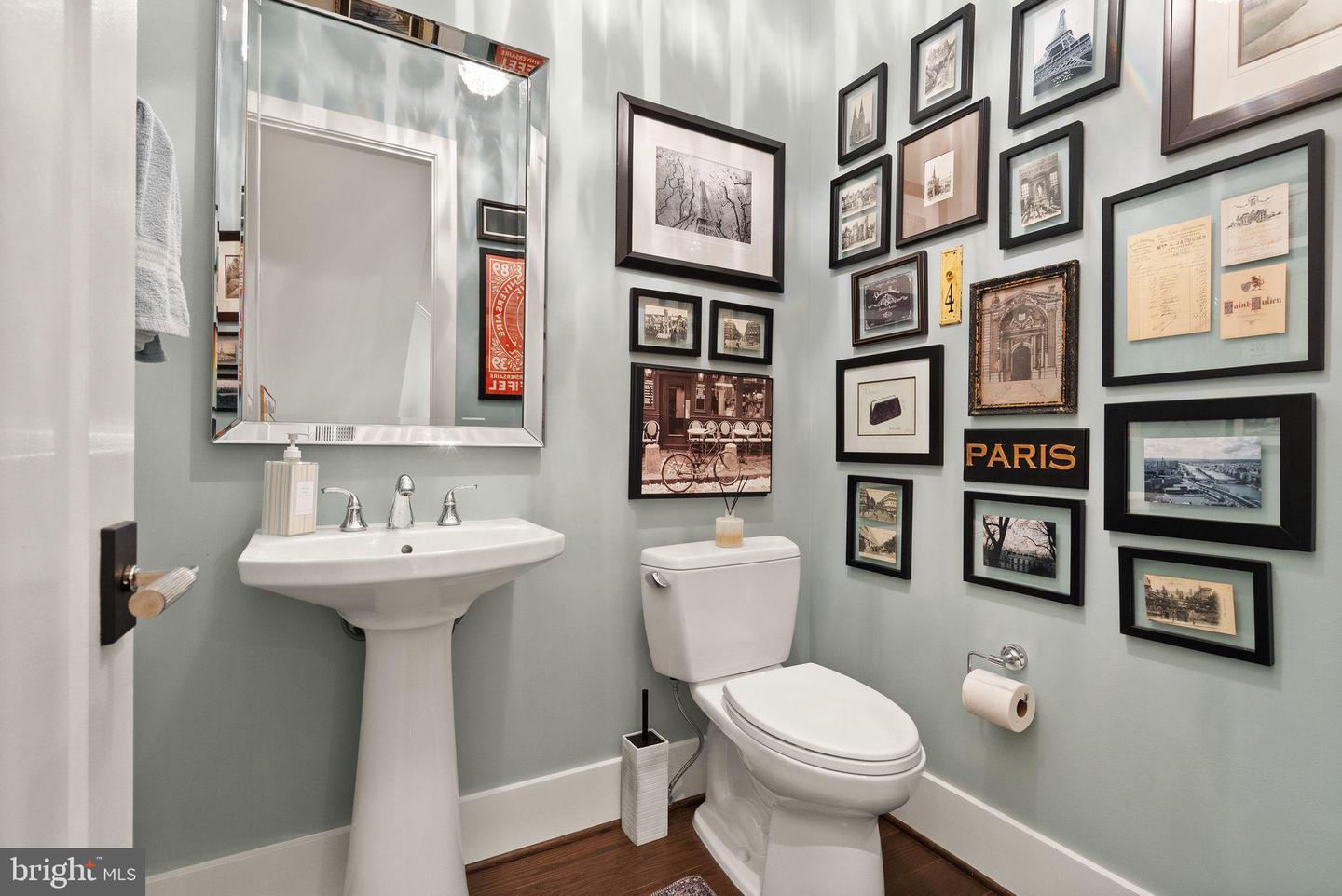 20304 NORTHPARK DR, ASHBURN, Virginia 20147, 5 Bedrooms Bedrooms, 16 Rooms Rooms,4 BathroomsBathrooms,Residential,For sale,20304 NORTHPARK DR,VALO2113100 MLS # VALO2113100