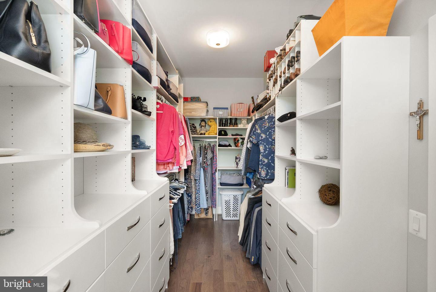 20304 NORTHPARK DR, ASHBURN, Virginia 20147, 5 Bedrooms Bedrooms, 16 Rooms Rooms,4 BathroomsBathrooms,Residential,For sale,20304 NORTHPARK DR,VALO2113100 MLS # VALO2113100