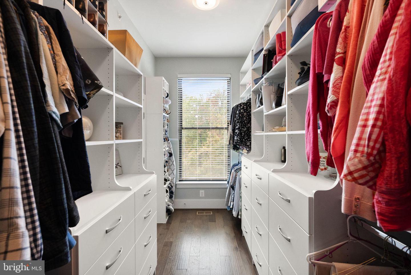 20304 NORTHPARK DR, ASHBURN, Virginia 20147, 5 Bedrooms Bedrooms, 16 Rooms Rooms,4 BathroomsBathrooms,Residential,For sale,20304 NORTHPARK DR,VALO2113100 MLS # VALO2113100