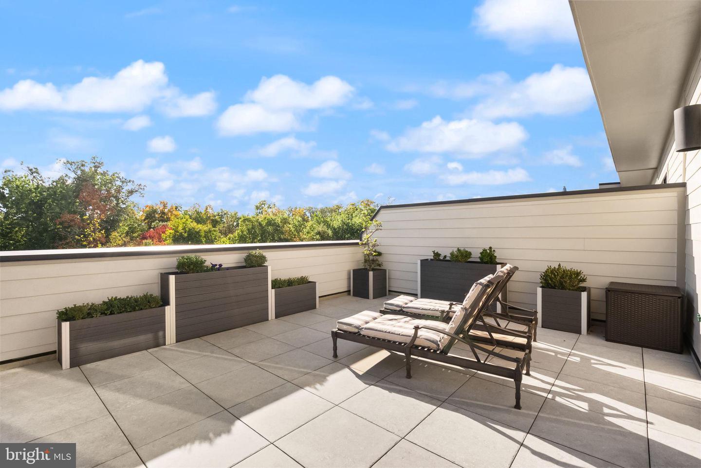 20304 NORTHPARK DR, ASHBURN, Virginia 20147, 5 Bedrooms Bedrooms, 16 Rooms Rooms,4 BathroomsBathrooms,Residential,For sale,20304 NORTHPARK DR,VALO2113100 MLS # VALO2113100