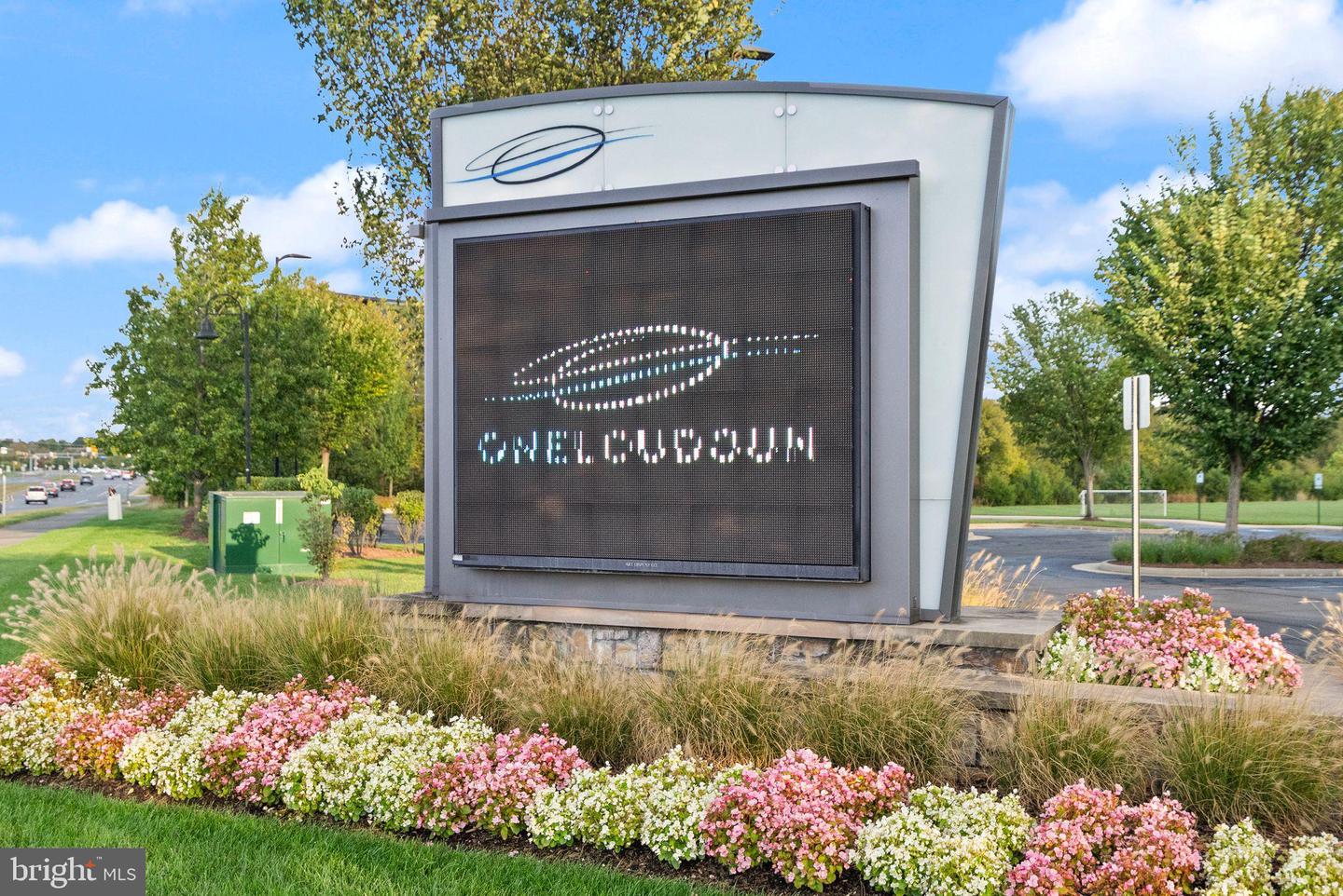 20304 NORTHPARK DR, ASHBURN, Virginia 20147, 5 Bedrooms Bedrooms, 16 Rooms Rooms,4 BathroomsBathrooms,Residential,For sale,20304 NORTHPARK DR,VALO2113100 MLS # VALO2113100