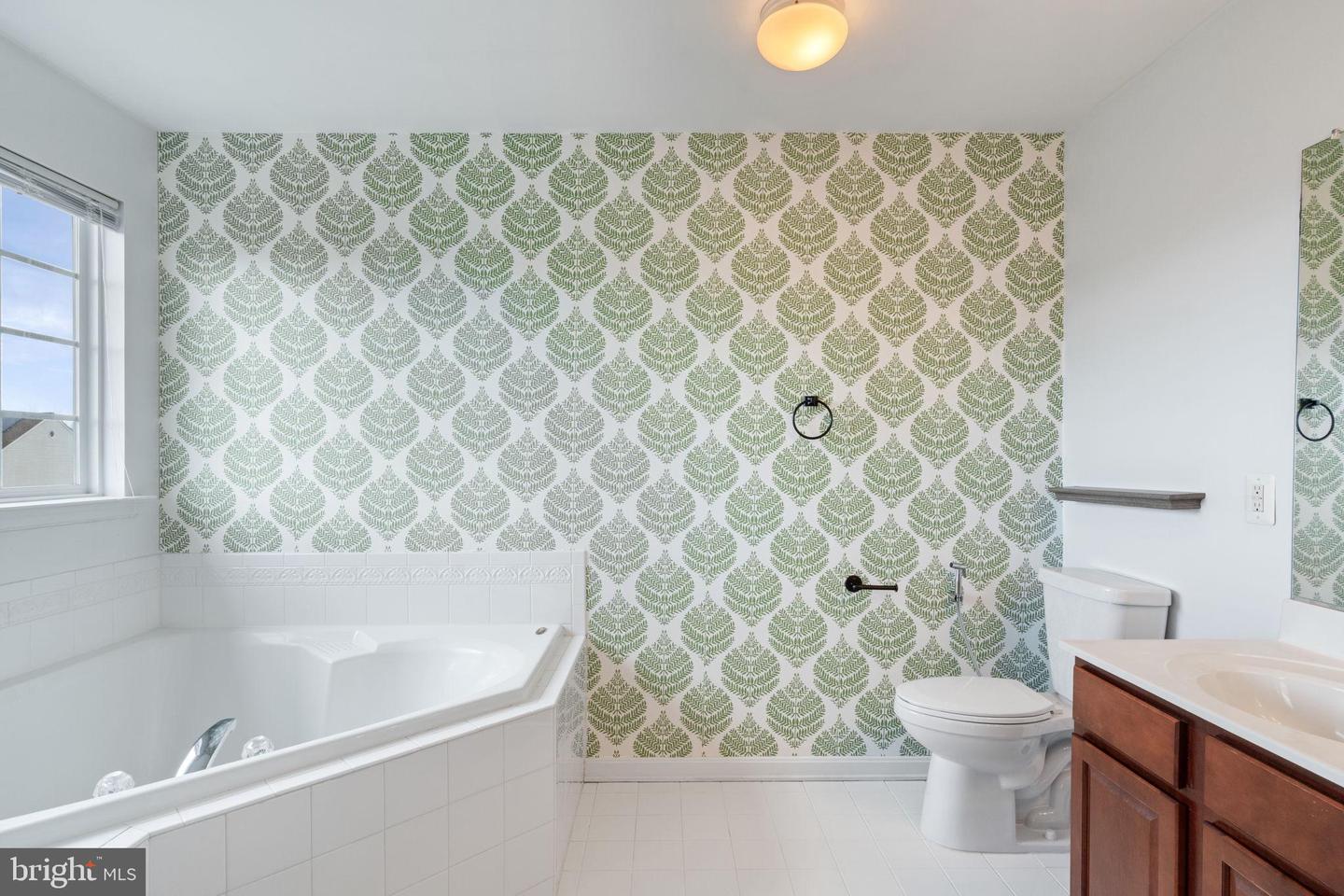 820 FERNDALE TER NE, LEESBURG, Virginia 20176, 3 Bedrooms Bedrooms, 16 Rooms Rooms,3 BathroomsBathrooms,Residential,For sale,820 FERNDALE TER NE,VALO2113170 MLS # VALO2113170 820 FERNDALE TER NE, LEESBURG, Virginia 20176, 3 Bedrooms Bedrooms, 16 Rooms Rooms,3 BathroomsBathrooms,Residential,For sale,820 FERNDALE TER NE,VALO2113170 MLS # VALO2113170