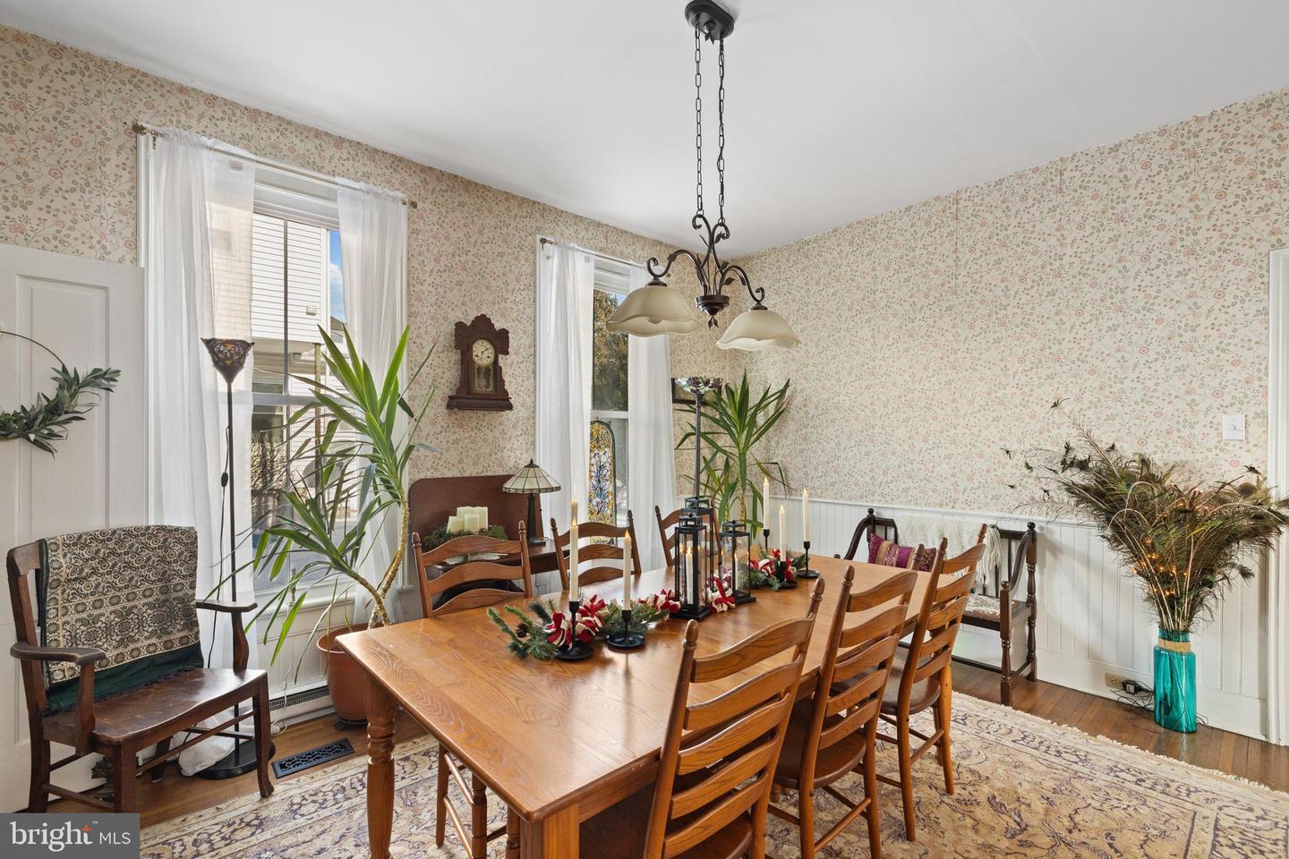 207 S MUHLENBERG ST, WOODSTOCK, Virginia 22664, 4 Bedrooms Bedrooms, ,2 BathroomsBathrooms,Residential,For sale,207 S MUHLENBERG ST,VASH2013260 MLS # VASH2013260 207 S MUHLENBERG ST, WOODSTOCK, Virginia 22664, 4 Bedrooms Bedrooms, ,2 BathroomsBathrooms,Residential,For sale,207 S MUHLENBERG ST,VASH2013260 MLS # VASH2013260