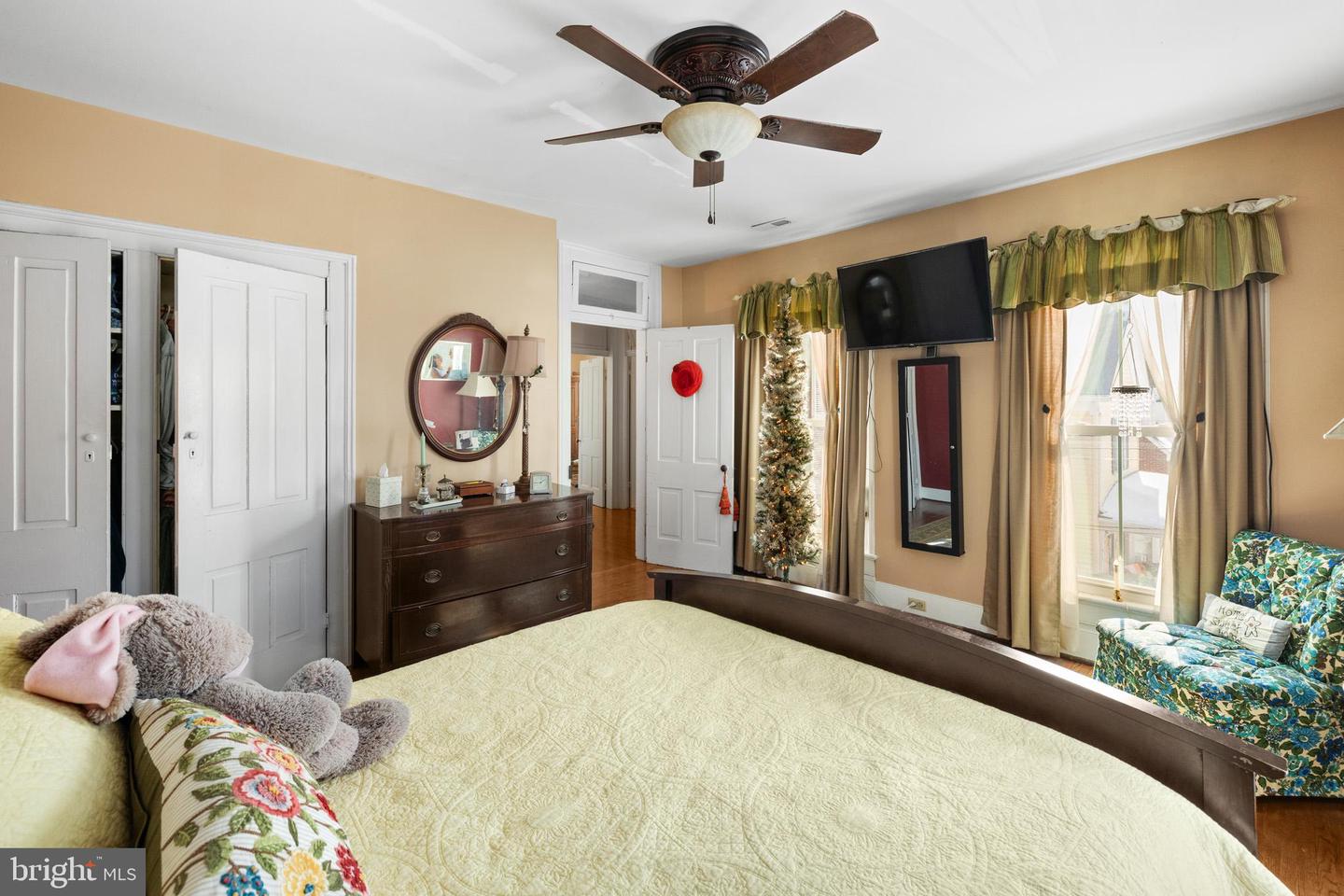 207 S MUHLENBERG ST, WOODSTOCK, Virginia 22664, 4 Bedrooms Bedrooms, ,2 BathroomsBathrooms,Residential,For sale,207 S MUHLENBERG ST,VASH2013260 MLS # VASH2013260 207 S MUHLENBERG ST, WOODSTOCK, Virginia 22664, 4 Bedrooms Bedrooms, ,2 BathroomsBathrooms,Residential,For sale,207 S MUHLENBERG ST,VASH2013260 MLS # VASH2013260