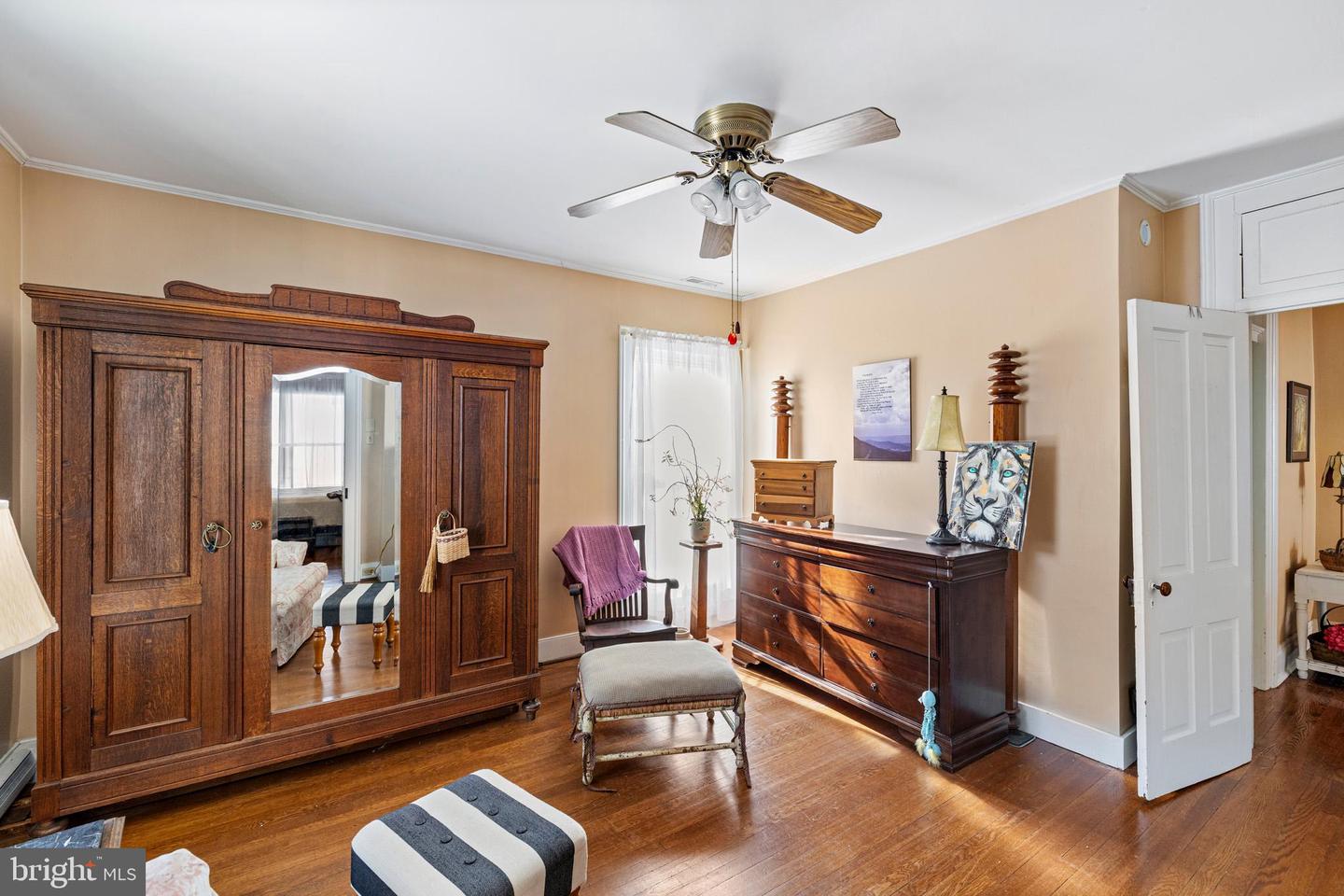 207 S MUHLENBERG ST, WOODSTOCK, Virginia 22664, 4 Bedrooms Bedrooms, ,2 BathroomsBathrooms,Residential,For sale,207 S MUHLENBERG ST,VASH2013260 MLS # VASH2013260 207 S MUHLENBERG ST, WOODSTOCK, Virginia 22664, 4 Bedrooms Bedrooms, ,2 BathroomsBathrooms,Residential,For sale,207 S MUHLENBERG ST,VASH2013260 MLS # VASH2013260