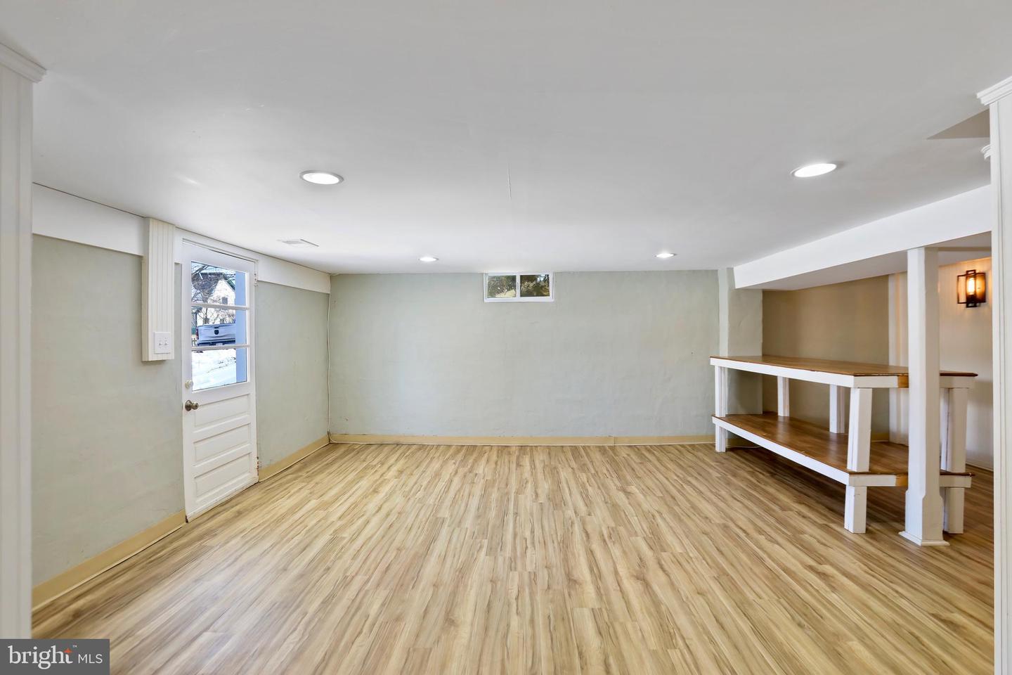 391 E COLONIAL HWY, HAMILTON, Virginia 20158, 3 Bedrooms Bedrooms, ,2 BathroomsBathrooms,Residential,For sale,391 E COLONIAL HWY,VALO2114162 MLS # VALO2114162