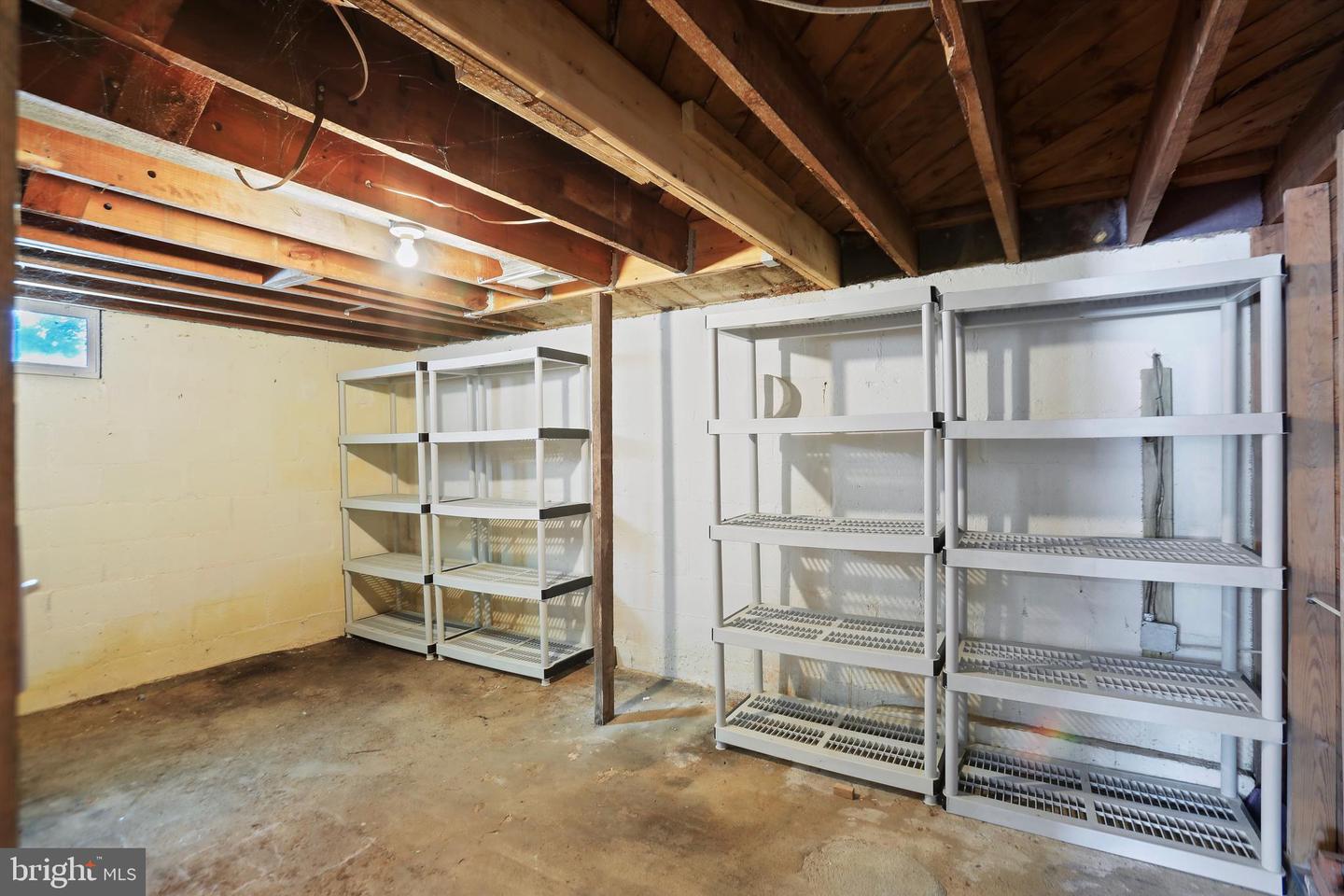 391 E COLONIAL HWY, HAMILTON, Virginia 20158, 3 Bedrooms Bedrooms, ,2 BathroomsBathrooms,Residential,For sale,391 E COLONIAL HWY,VALO2114162 MLS # VALO2114162