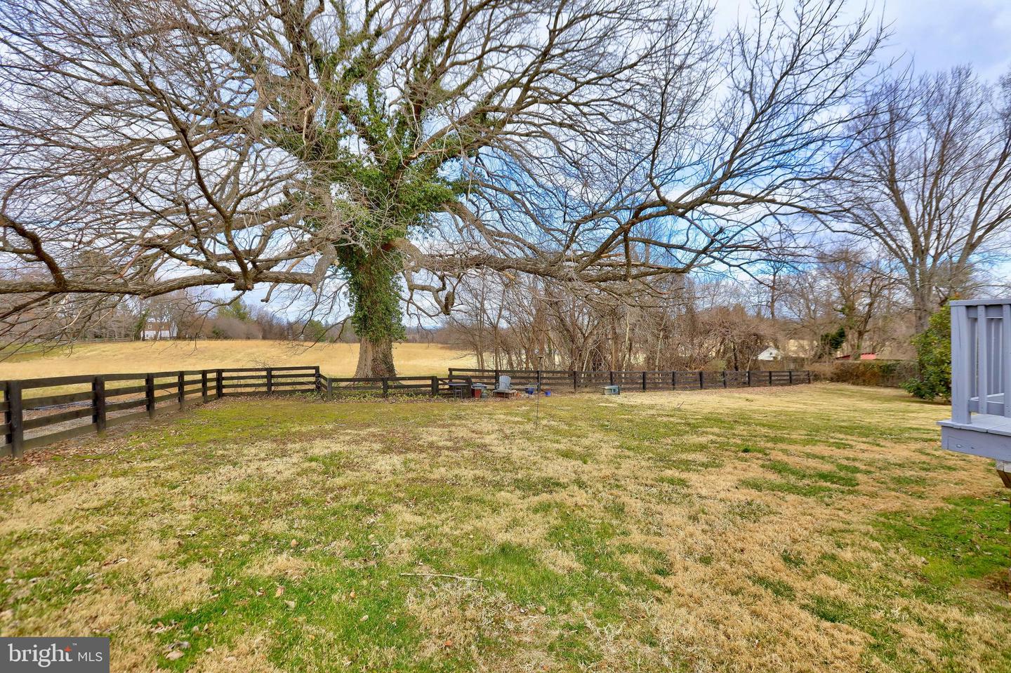 391 E COLONIAL HWY, HAMILTON, Virginia 20158, 3 Bedrooms Bedrooms, ,2 BathroomsBathrooms,Residential,For sale,391 E COLONIAL HWY,VALO2114162 MLS # VALO2114162