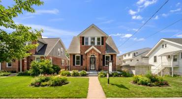 6018 2ND ST NW, WASHINGTON, District Of Columbia 20011, 4 Bedrooms Bedrooms, ,2 BathroomsBathrooms,Residential,For sale,6018 2ND ST NW,DCDC2242182 MLS # DCDC2242182