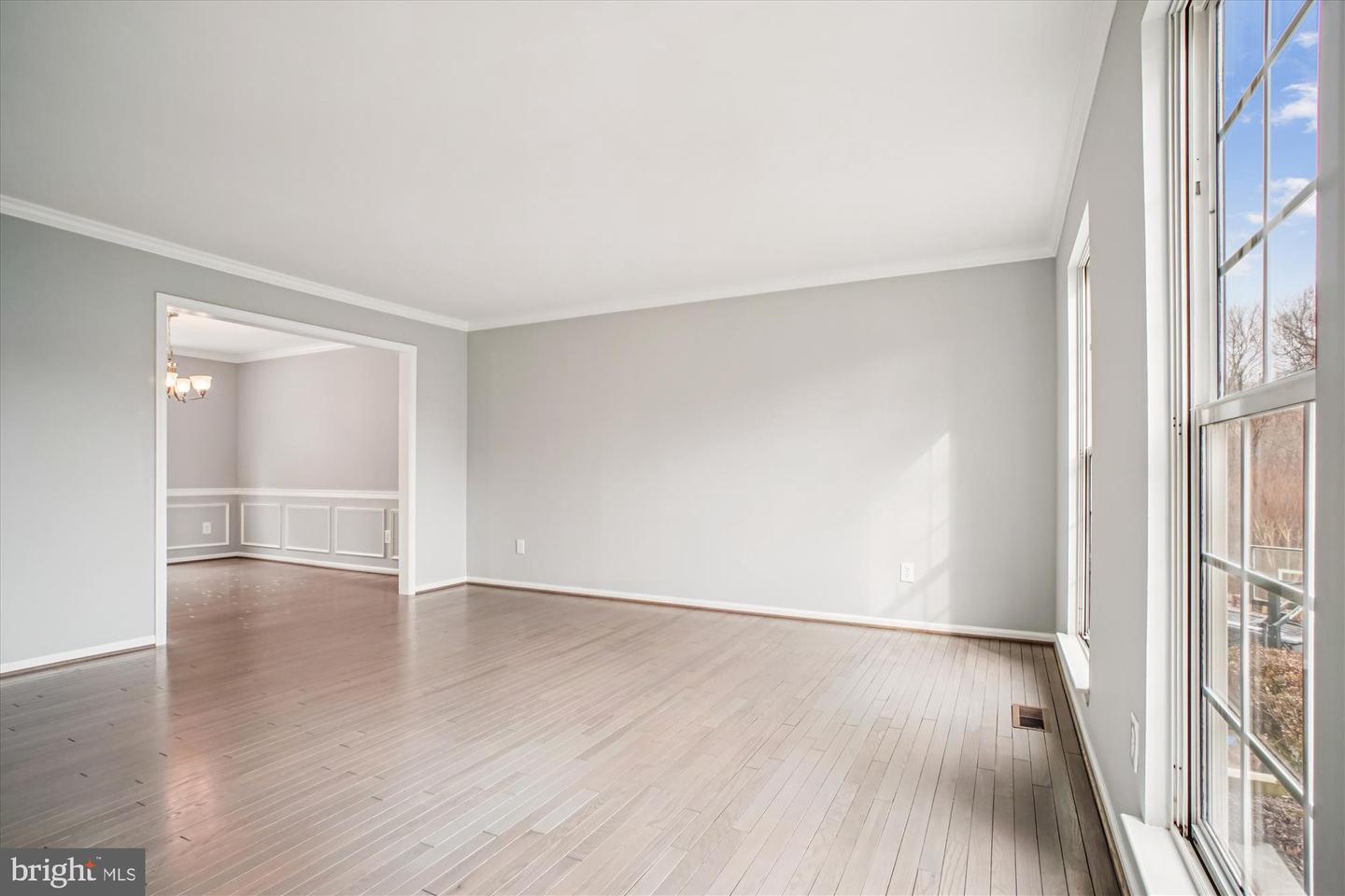 12318 VALLEY HIGH RD, HERNDON, Virginia 20170, 3 Bedrooms Bedrooms, ,3 BathroomsBathrooms,Residential,For sale,12318 VALLEY HIGH RD,VAFX2286740 MLS # VAFX2286740