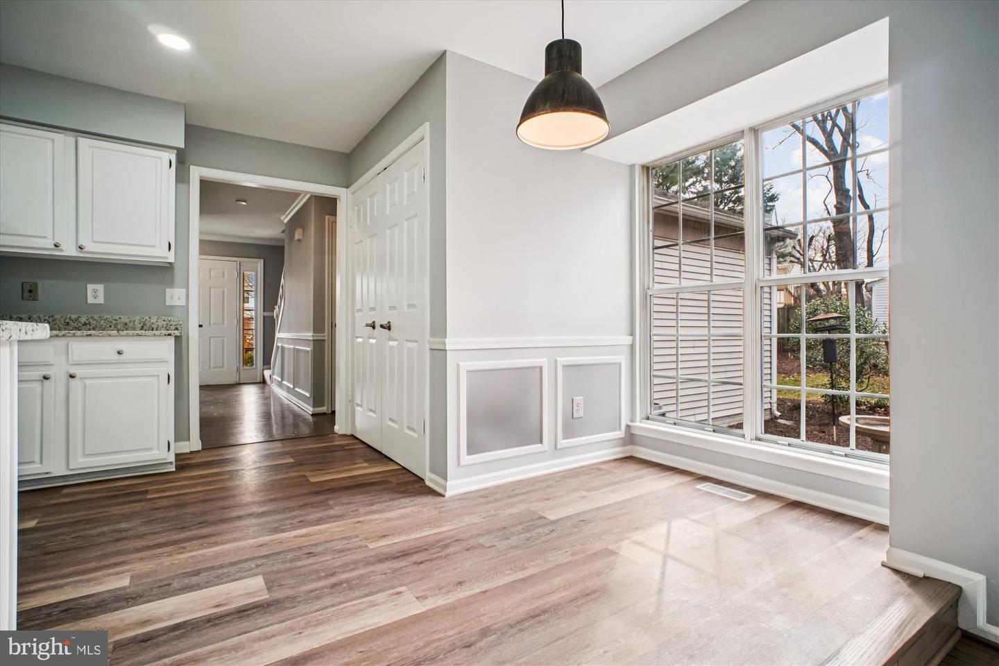 12318 VALLEY HIGH RD, HERNDON, Virginia 20170, 3 Bedrooms Bedrooms, ,3 BathroomsBathrooms,Residential,For sale,12318 VALLEY HIGH RD,VAFX2286740 MLS # VAFX2286740