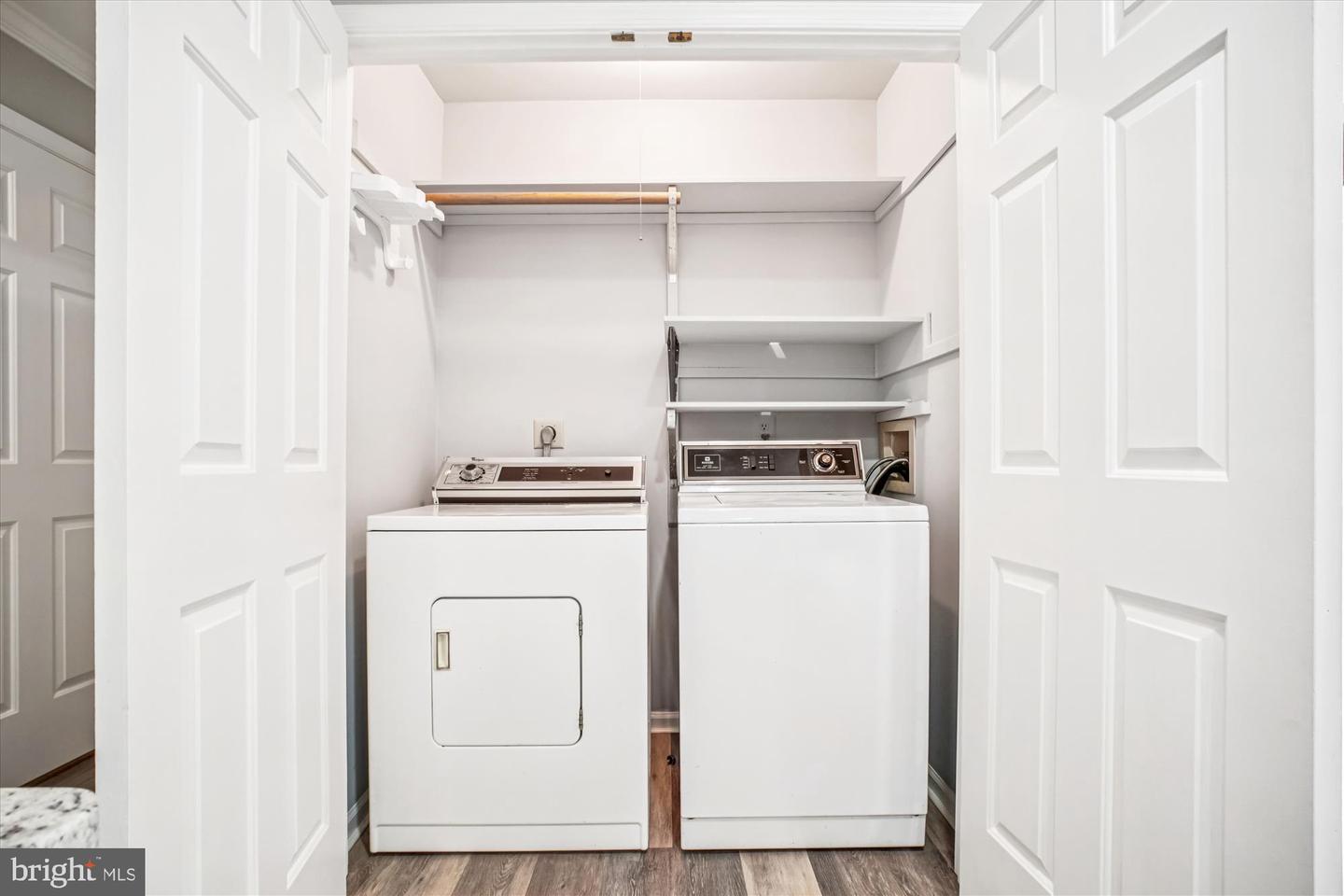 12318 VALLEY HIGH RD, HERNDON, Virginia 20170, 3 Bedrooms Bedrooms, ,3 BathroomsBathrooms,Residential,For sale,12318 VALLEY HIGH RD,VAFX2286740 MLS # VAFX2286740