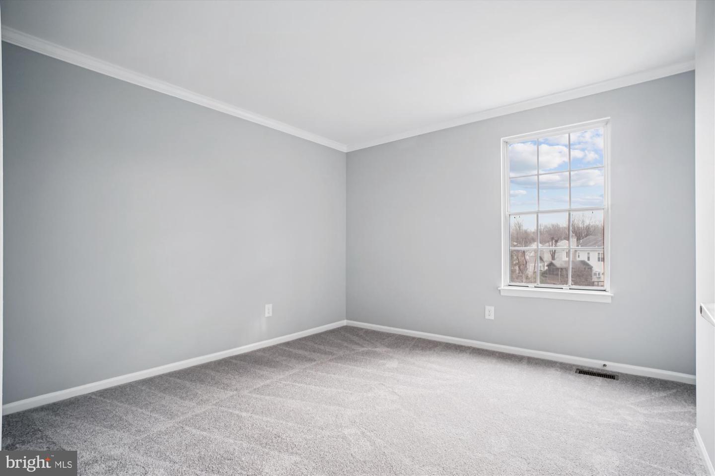 12318 VALLEY HIGH RD, HERNDON, Virginia 20170, 3 Bedrooms Bedrooms, ,3 BathroomsBathrooms,Residential,For sale,12318 VALLEY HIGH RD,VAFX2286740 MLS # VAFX2286740