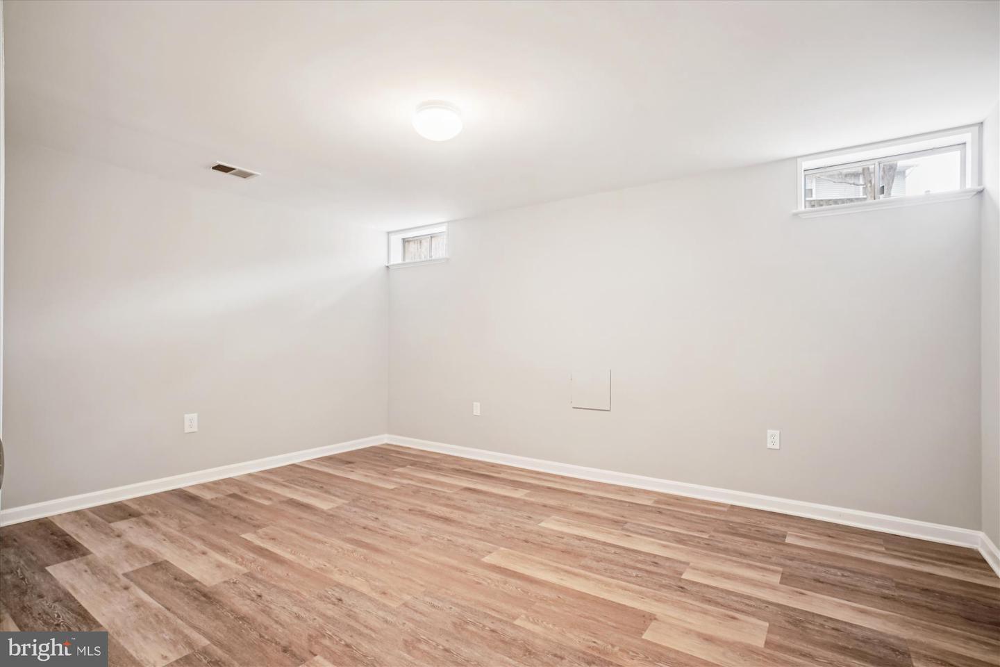 12318 VALLEY HIGH RD, HERNDON, Virginia 20170, 3 Bedrooms Bedrooms, ,3 BathroomsBathrooms,Residential,For sale,12318 VALLEY HIGH RD,VAFX2286740 MLS # VAFX2286740