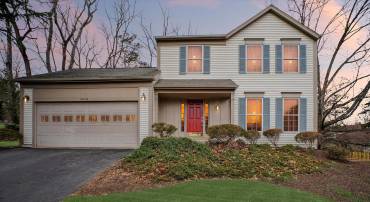12318 VALLEY HIGH RD, HERNDON, Virginia 20170, 3 Bedrooms Bedrooms, ,3 BathroomsBathrooms,Residential,For sale,12318 VALLEY HIGH RD,VAFX2286740 MLS # VAFX2286740