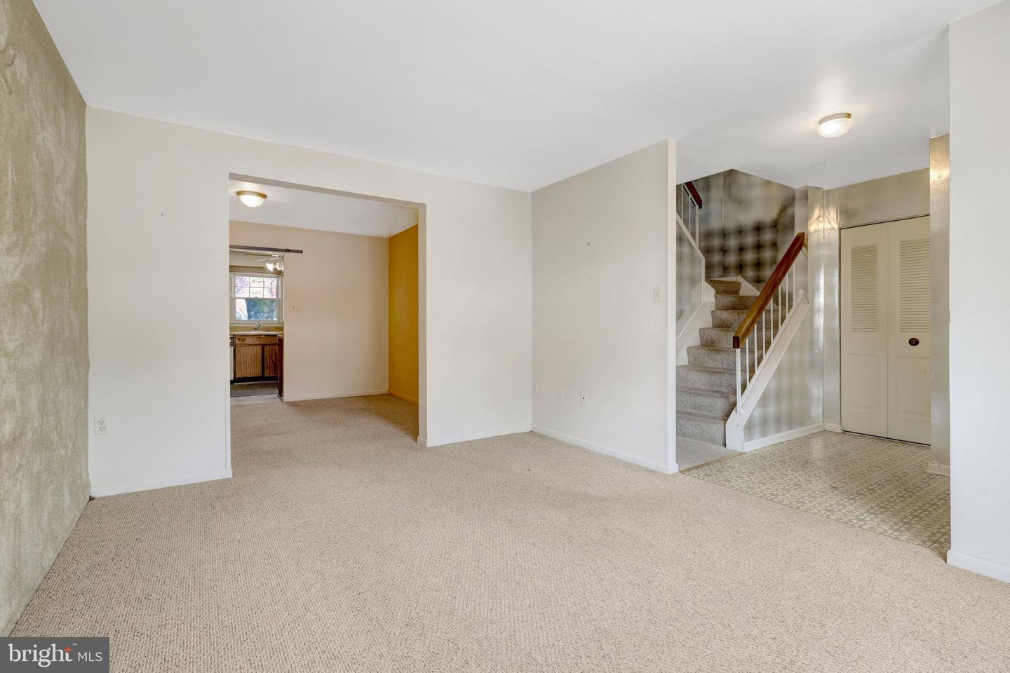 3090 WHITE BIRCH CT, FAIRFAX, Virginia 22031, 3 Bedrooms Bedrooms, ,3 BathroomsBathrooms,Residential,For sale,3090 WHITE BIRCH CT,VAFX2286884 MLS # VAFX2286884