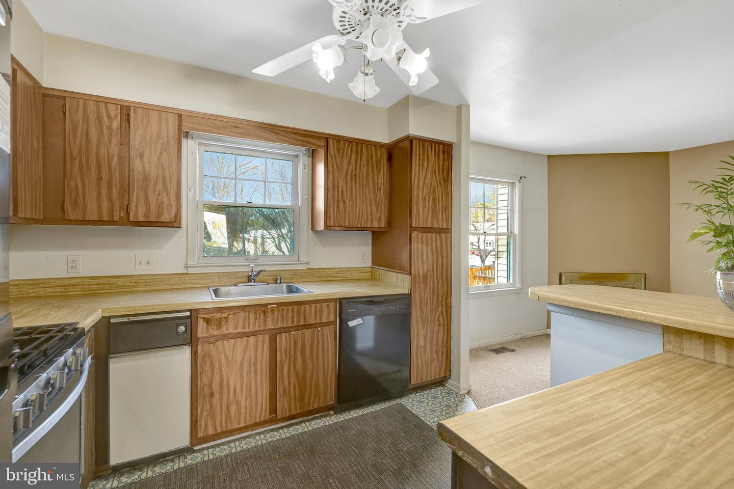 3090 WHITE BIRCH CT, FAIRFAX, Virginia 22031, 3 Bedrooms Bedrooms, ,3 BathroomsBathrooms,Residential,For sale,3090 WHITE BIRCH CT,VAFX2286884 MLS # VAFX2286884