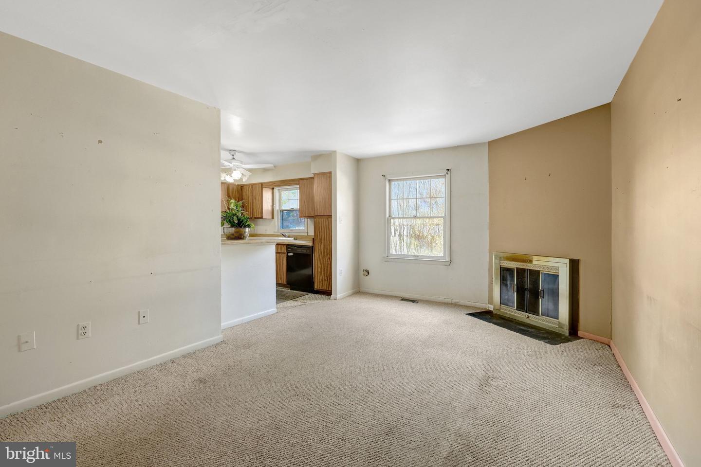 3090 WHITE BIRCH CT, FAIRFAX, Virginia 22031, 3 Bedrooms Bedrooms, ,3 BathroomsBathrooms,Residential,For sale,3090 WHITE BIRCH CT,VAFX2286884 MLS # VAFX2286884