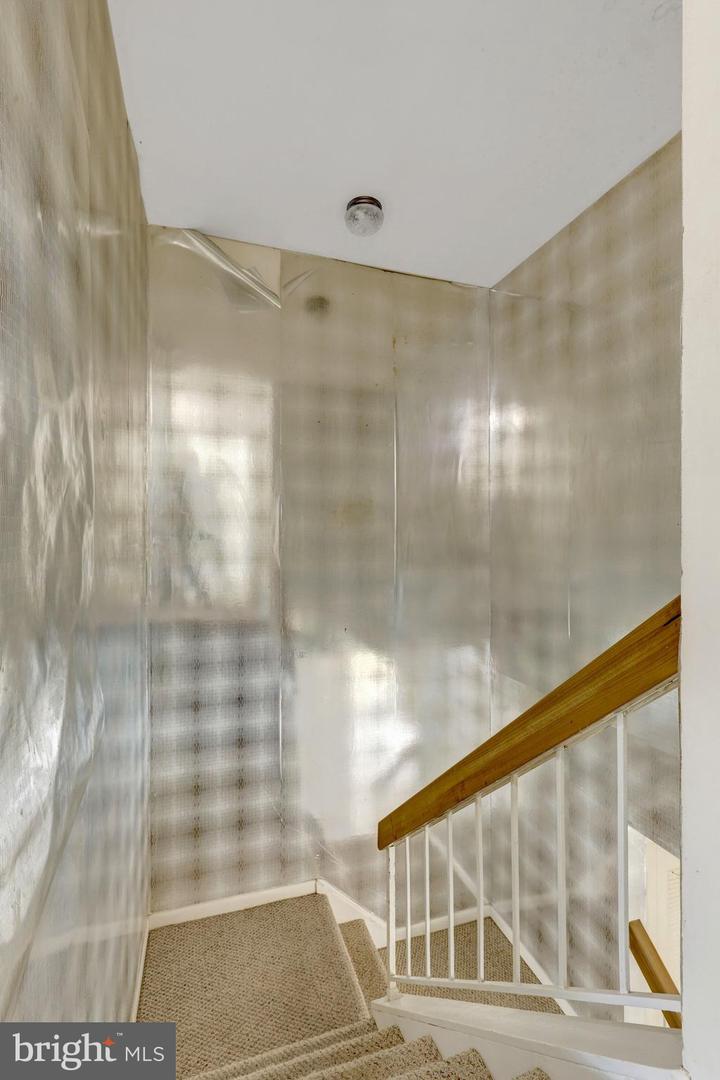 3090 WHITE BIRCH CT, FAIRFAX, Virginia 22031, 3 Bedrooms Bedrooms, ,3 BathroomsBathrooms,Residential,For sale,3090 WHITE BIRCH CT,VAFX2286884 MLS # VAFX2286884