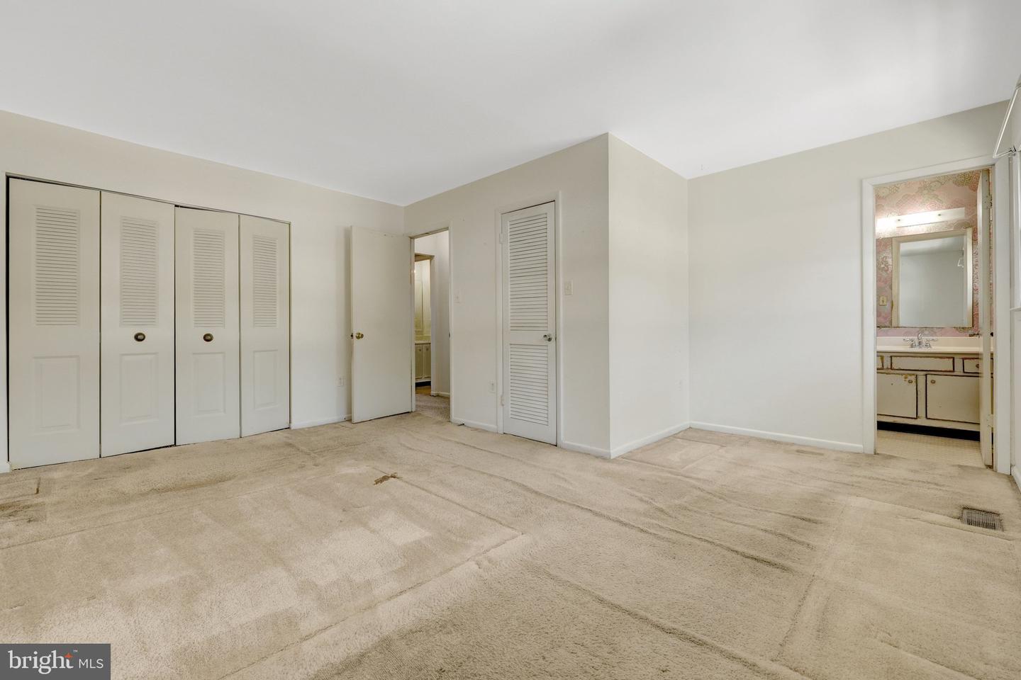 3090 WHITE BIRCH CT, FAIRFAX, Virginia 22031, 3 Bedrooms Bedrooms, ,3 BathroomsBathrooms,Residential,For sale,3090 WHITE BIRCH CT,VAFX2286884 MLS # VAFX2286884