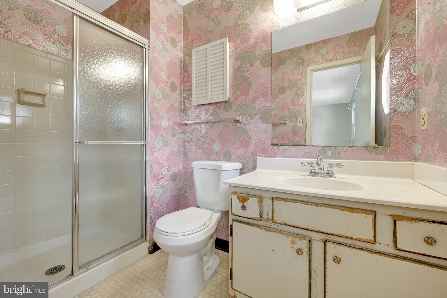 3090 WHITE BIRCH CT, FAIRFAX, Virginia 22031, 3 Bedrooms Bedrooms, ,3 BathroomsBathrooms,Residential,For sale,3090 WHITE BIRCH CT,VAFX2286884 MLS # VAFX2286884