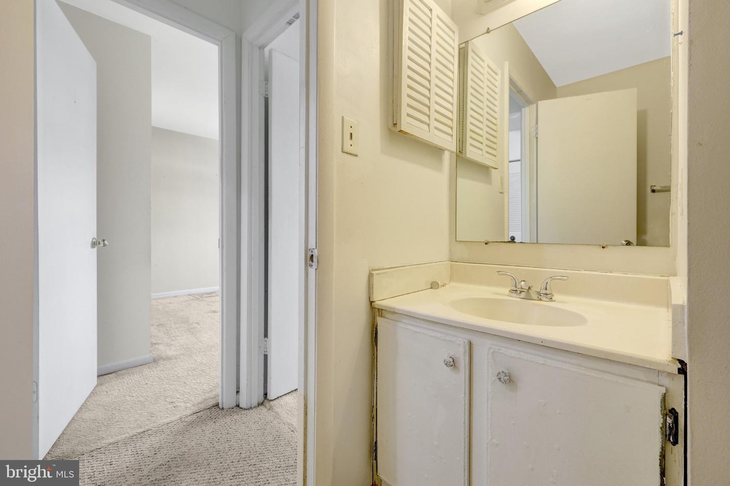 3090 WHITE BIRCH CT, FAIRFAX, Virginia 22031, 3 Bedrooms Bedrooms, ,3 BathroomsBathrooms,Residential,For sale,3090 WHITE BIRCH CT,VAFX2286884 MLS # VAFX2286884