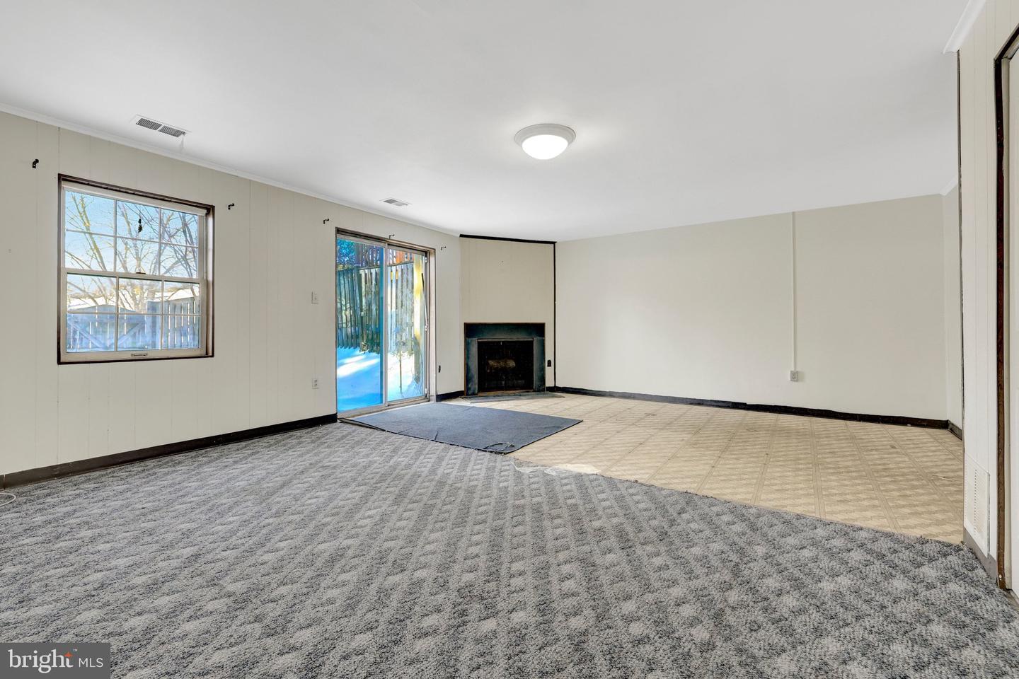 3090 WHITE BIRCH CT, FAIRFAX, Virginia 22031, 3 Bedrooms Bedrooms, ,3 BathroomsBathrooms,Residential,For sale,3090 WHITE BIRCH CT,VAFX2286884 MLS # VAFX2286884