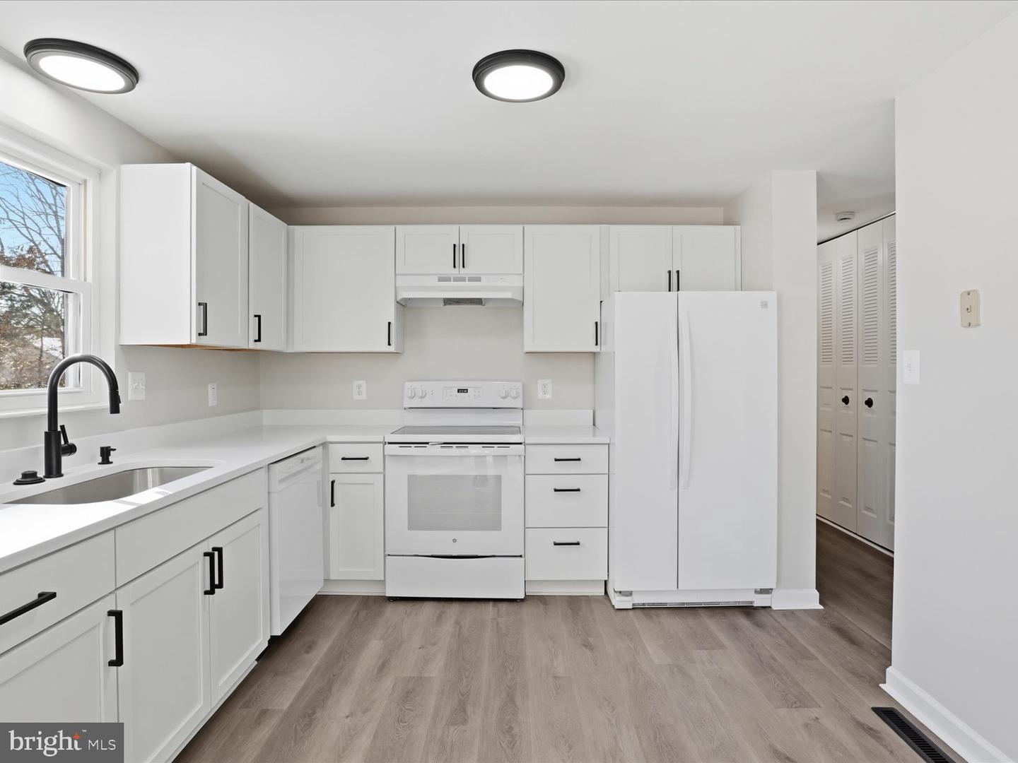 76 DEVONNE DR, FREDERICKSBURG, Virginia 22407, 4 Bedrooms Bedrooms, ,2 BathroomsBathrooms,Residential,For sale,76 DEVONNE DR,VASP2038796 MLS # VASP2038796 76 DEVONNE DR, FREDERICKSBURG, Virginia 22407, 4 Bedrooms Bedrooms, ,2 BathroomsBathrooms,Residential,For sale,76 DEVONNE DR,VASP2038796 MLS # VASP2038796