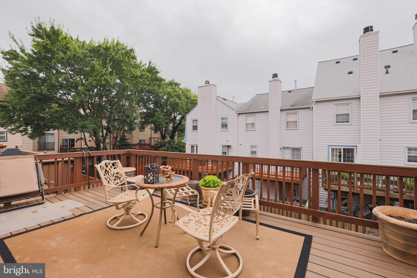 6005 SOUTHWARD WAY, ALEXANDRIA, Virginia 22315, 3 Bedrooms Bedrooms, ,3 BathroomsBathrooms,Residential,For sale,6005 SOUTHWARD WAY,VAFX2287076 MLS # VAFX2287076