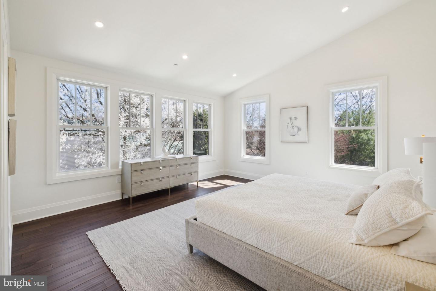 5115 42ND ST NW, WASHINGTON, District Of Columbia 20016, 6 Bedrooms Bedrooms, ,5 BathroomsBathrooms,Residential,For sale,5115 42ND ST NW,DCDC2242934 MLS # DCDC2242934