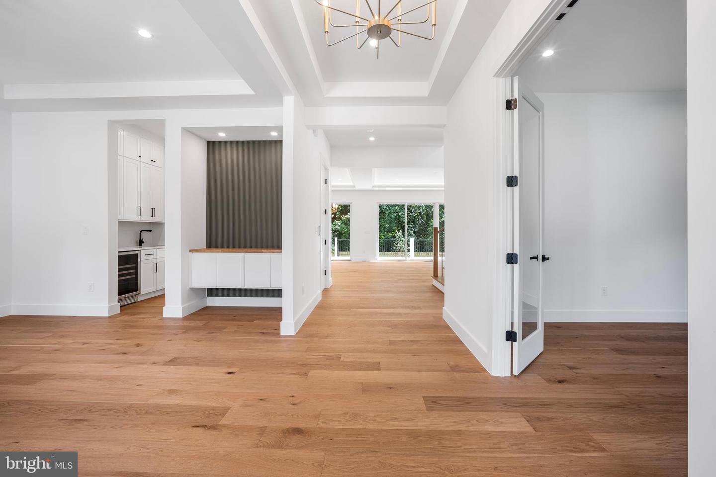 1935 FOXHALL RD, MCLEAN, Virginia 22101, 6 Bedrooms Bedrooms, ,6 BathroomsBathrooms,Residential,For sale,1935 FOXHALL RD,VAFX2287446 MLS # VAFX2287446