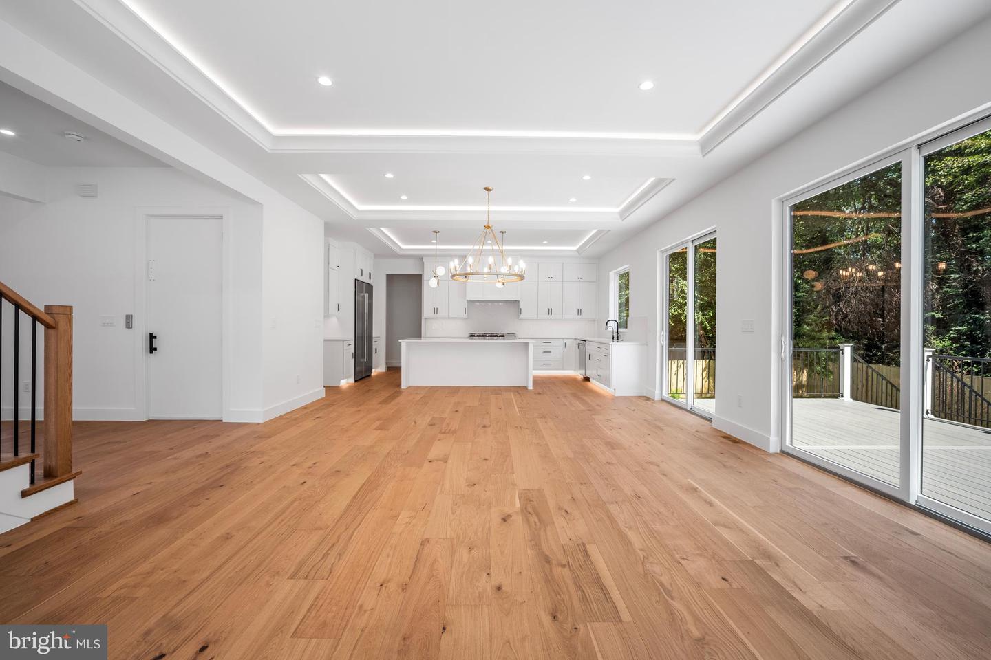 1935 FOXHALL RD, MCLEAN, Virginia 22101, 6 Bedrooms Bedrooms, ,6 BathroomsBathrooms,Residential,For sale,1935 FOXHALL RD,VAFX2287446 MLS # VAFX2287446