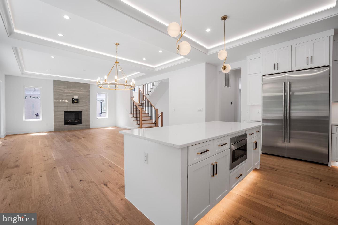 1935 FOXHALL RD, MCLEAN, Virginia 22101, 6 Bedrooms Bedrooms, ,6 BathroomsBathrooms,Residential,For sale,1935 FOXHALL RD,VAFX2287446 MLS # VAFX2287446