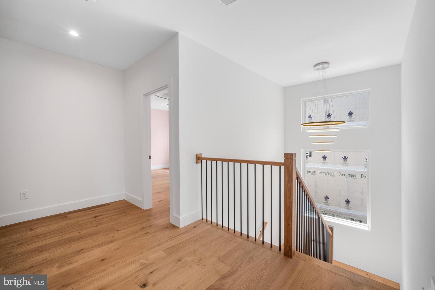 1935 FOXHALL RD, MCLEAN, Virginia 22101, 6 Bedrooms Bedrooms, ,6 BathroomsBathrooms,Residential,For sale,1935 FOXHALL RD,VAFX2287446 MLS # VAFX2287446