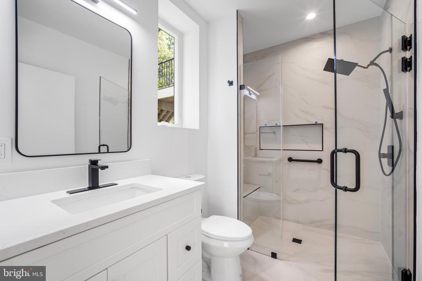 1935 FOXHALL RD, MCLEAN, Virginia 22101, 6 Bedrooms Bedrooms, ,6 BathroomsBathrooms,Residential,For sale,1935 FOXHALL RD,VAFX2287446 MLS # VAFX2287446