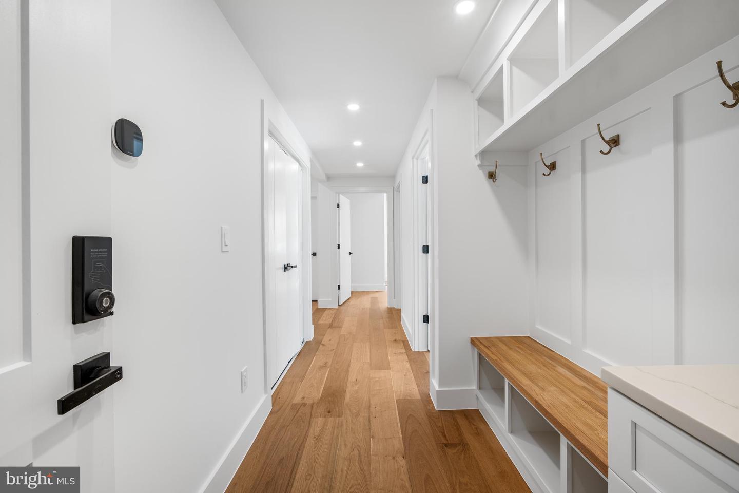 1935 FOXHALL RD, MCLEAN, Virginia 22101, 6 Bedrooms Bedrooms, ,6 BathroomsBathrooms,Residential,For sale,1935 FOXHALL RD,VAFX2287446 MLS # VAFX2287446